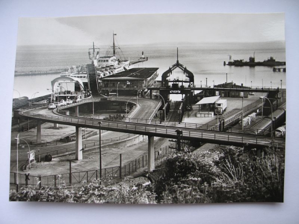 Sassnitz Rügen, Fährbahnhof, 1978, #56