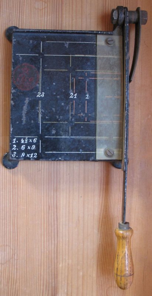 Fotoschneider, Papierschneider, ICA Akt. Ges. Dresden, um 1920