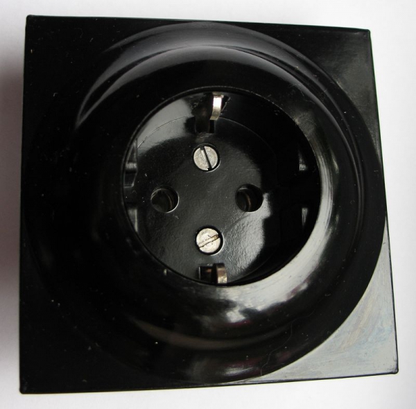 Steckdose Bakelit, UP, DDR, dunkel, eckig, Schuko, unbenutzt, #313