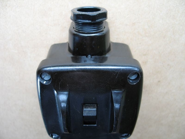 Ausschalter, Kippschalter, Bakelit, schwarz, eckig, AP, unbenutzt, #250