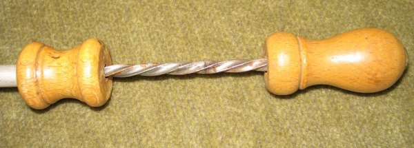 Seltener Quirl, Holz/ Aluminium, DRGM