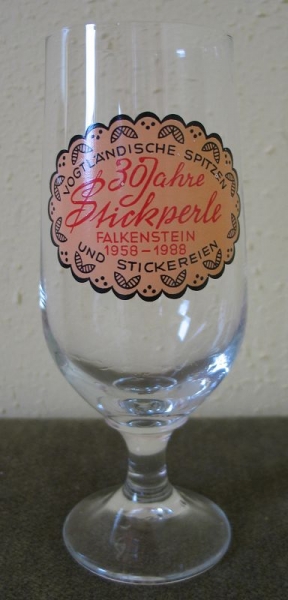 Bierglas 30 Jahre Stickperle Falkenstein, DDR 1988