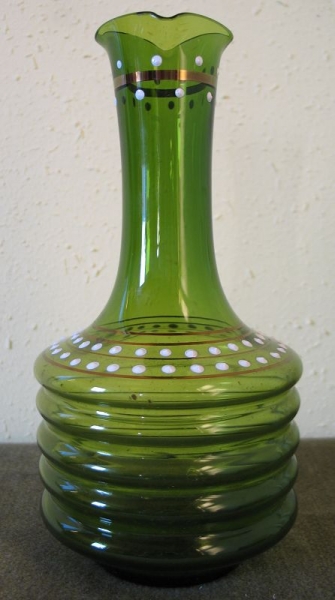 Schöne Vase aus grünem Glas, 70-er Jahre