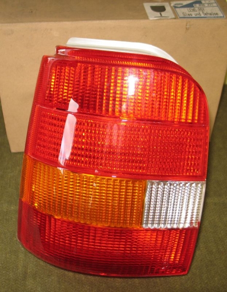 Rückleuchte, Rücklicht Ford Sierra, Original Ford, links, 83BG13A603EA