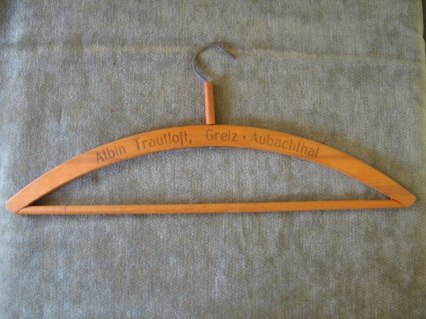 Albin Trautloft Greiz- Aubachthal, Kleiderbügel