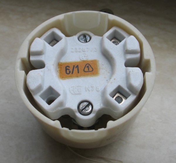 Wechselschalter, Zugschalter ERU, Lichtschalter Bakelit, rund, weiß/ elfenbein,#1*