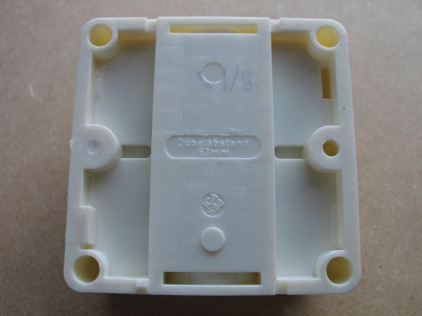 Aufbau- Wippen- Serien- Schalter, Feuchtraum, eckig, DDR, unbenutzt