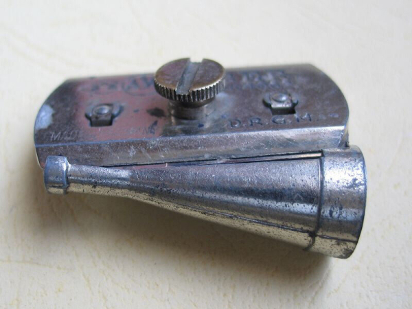 Spitzer, Bleistiftspitzer, A.W. Faber No.4062, D.R.G.M. Lineal Nestler Lahr